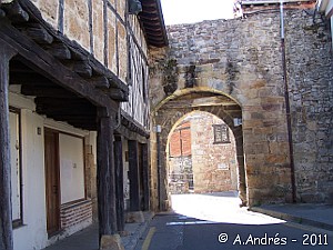 Puerta de la Tobalina