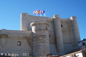 Fuentes de Valdepero. Castillo