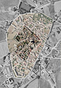 Infografía con el trazado de las murallas Infografía con el trazado de las murallas